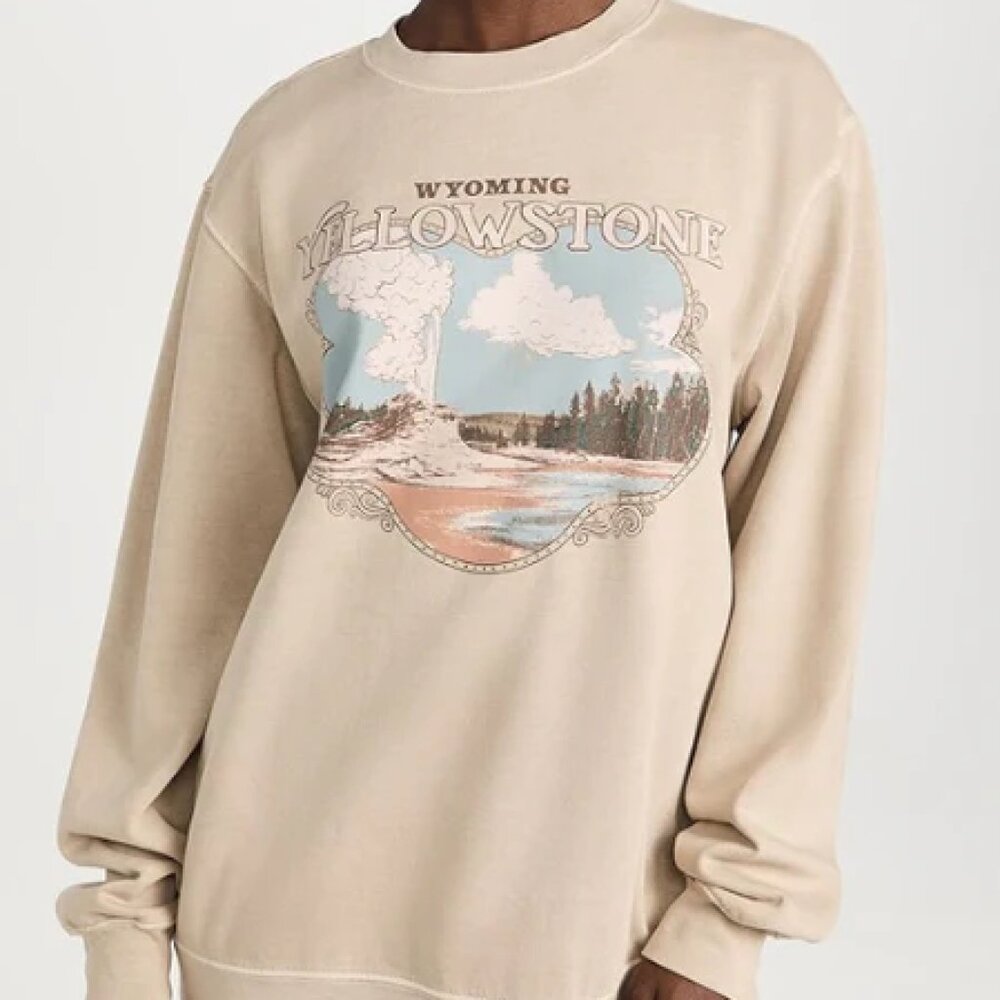 Girl Dangerous Yellowstone Oversized Sweatshirt – Size Small